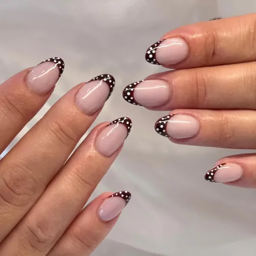 Hand-painted nail art by The Nail Bar, Farnworth, Bolton