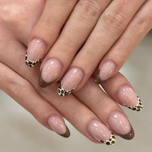 Hand-painted nail art by The Nail Bar, Farnworth, Bolton