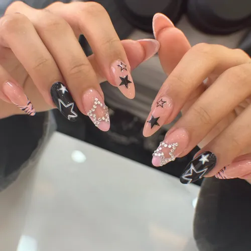 Hand-painted nail art by The Nail Bar, Farnworth, Bolton