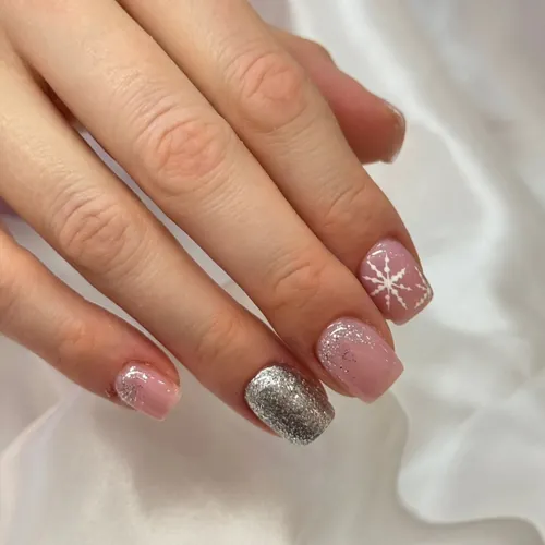 Hand-painted nail art by The Nail Bar, Farnworth, Bolton