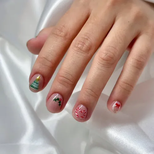 Hand-painted nail art by The Nail Bar, Farnworth, Bolton